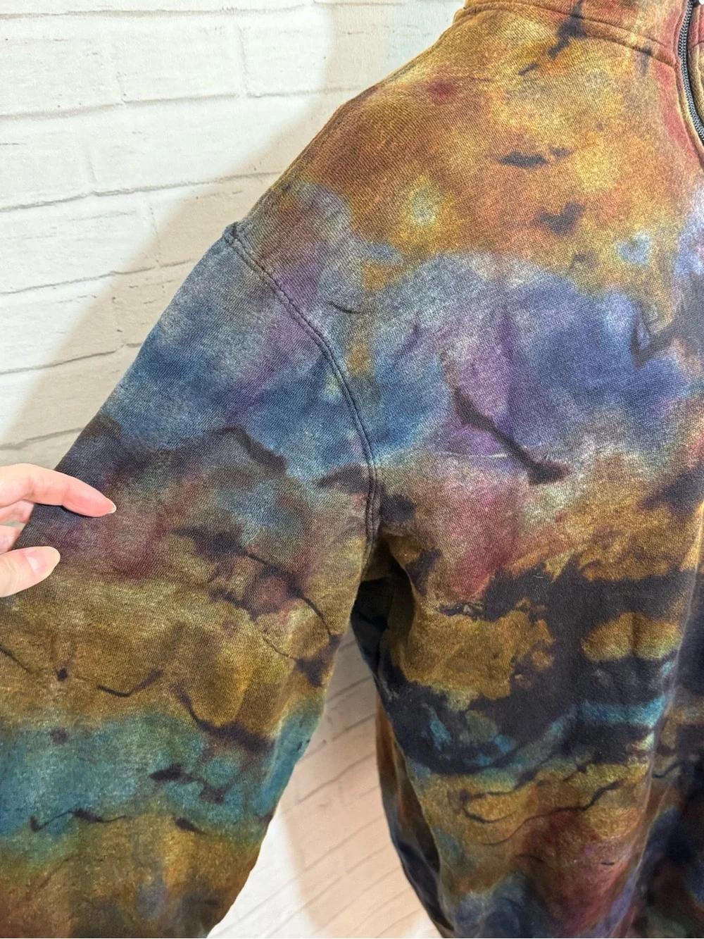 Upcycled Ice Dye Men’s Fleece Pullover, Chaps Brand, Reverse Tie Dye, Large Blue